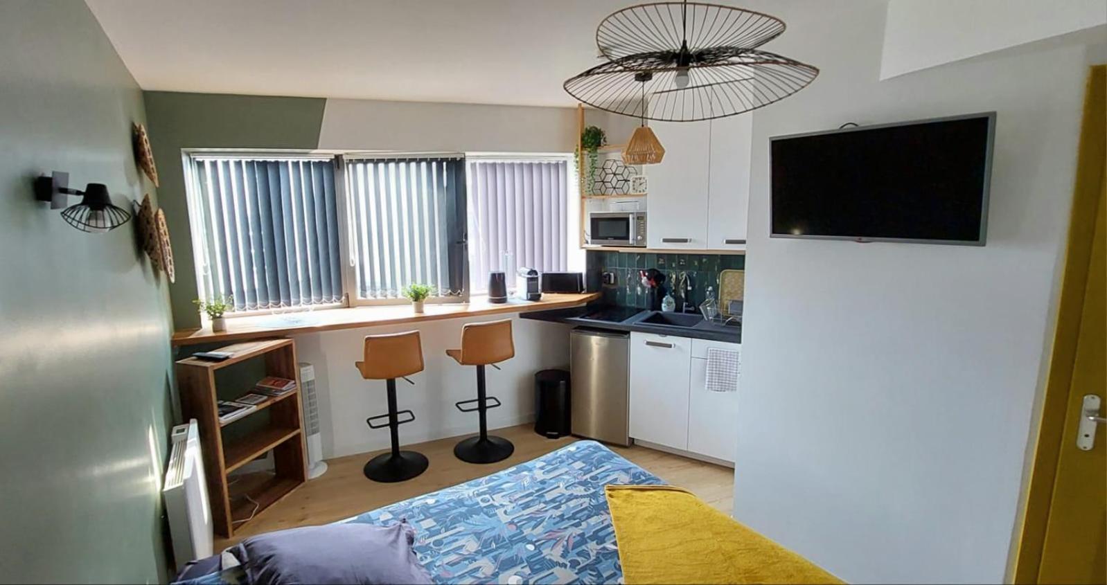 Vannes: Charmant Studio Sur Le Port Exteriör bild